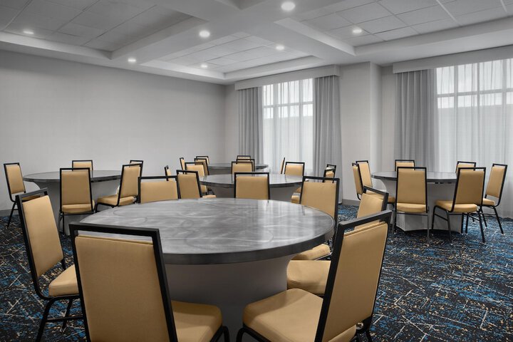 Hampton Inn & Suites Tupelo / Barnes Crossing