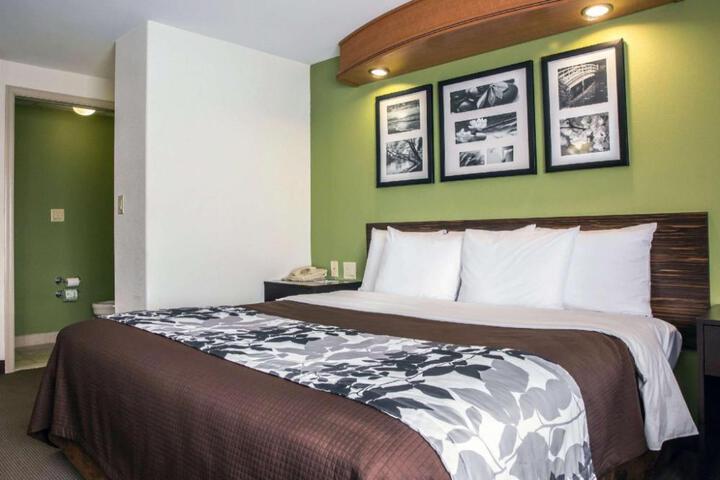 Sleep Inn & Suites Emmitsburg