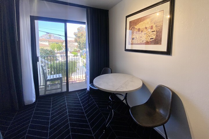 Room 44 of 72