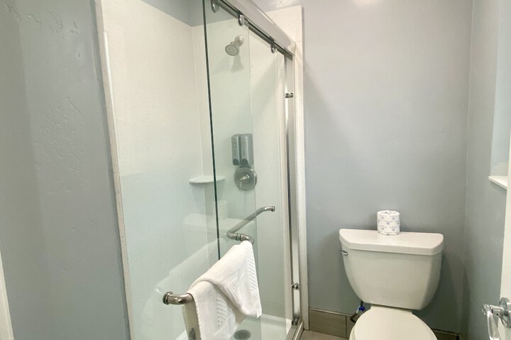 Room 31 of 69