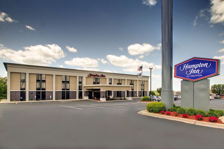 Hotel 7 of 48