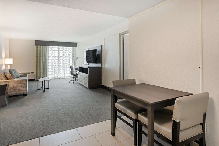 Best Western Plus Daytona Inn Seabreeze Oceanfront