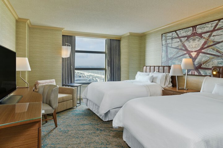 Room 14 of 24