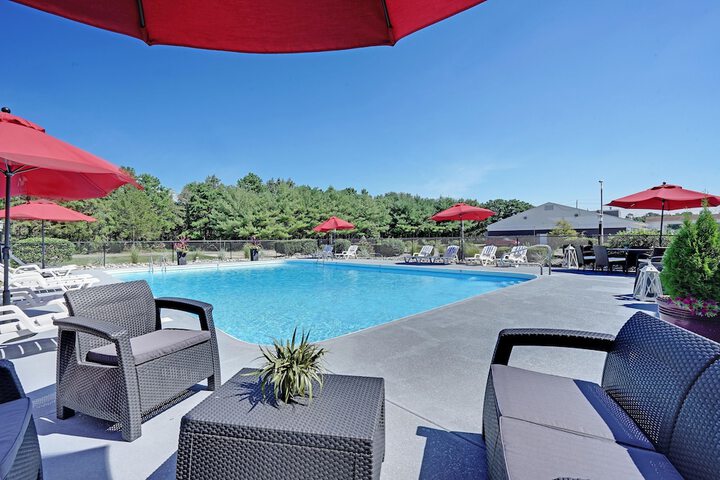 Blue Creek Inn