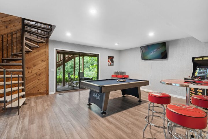 Rum River Resort In-home Pool & Sauna