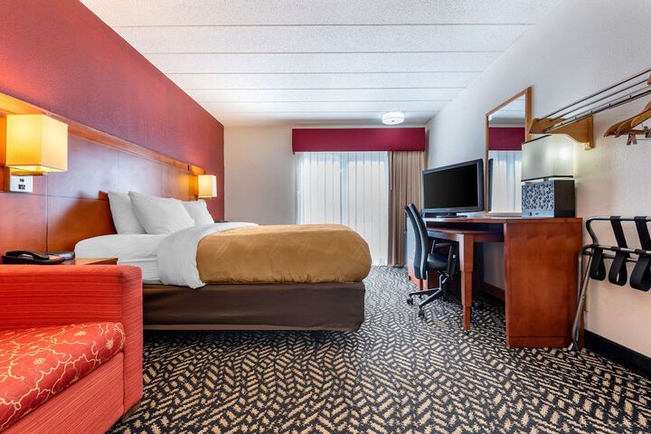 Room 26 of 35
