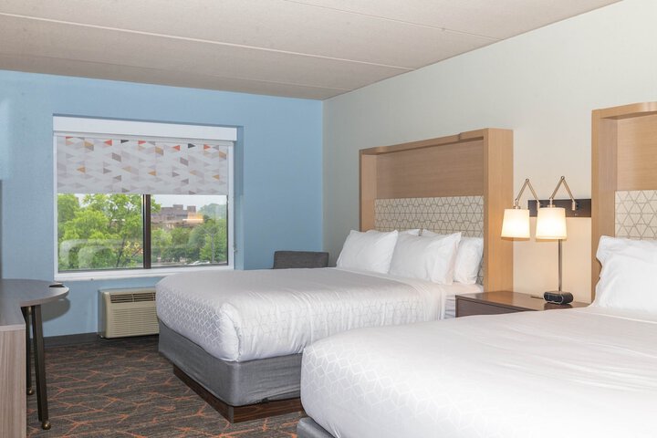 Holiday Inn Cleveland-S Independence by IHG