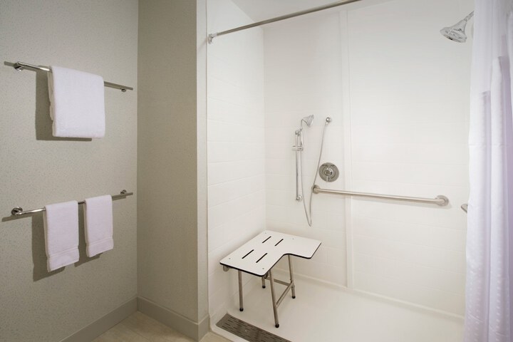 Holiday Inn Express & Suites New Braunfels by IHG