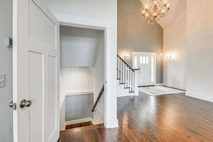 Steps From Oneida Lake: Spacious Gem w / Game Room!
