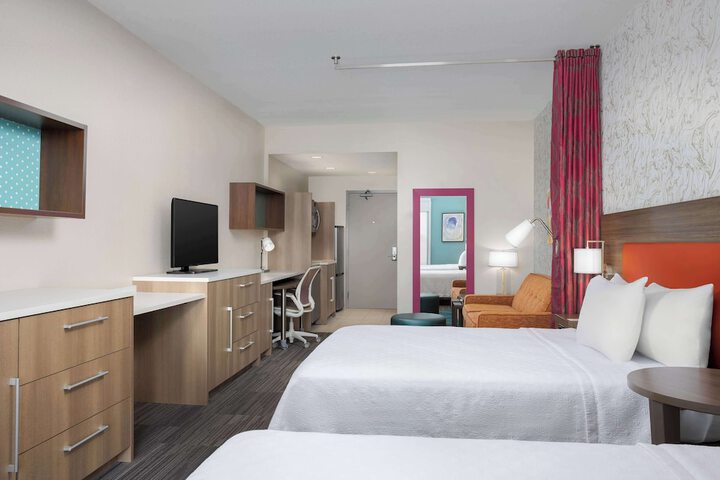 Room 26 of 44