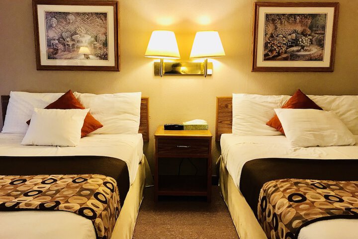 Room 5 of 13