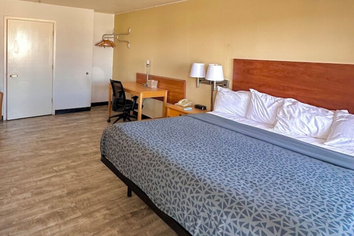 Room 20 of 44