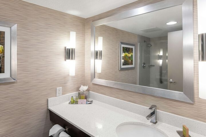 Room 20 of 72