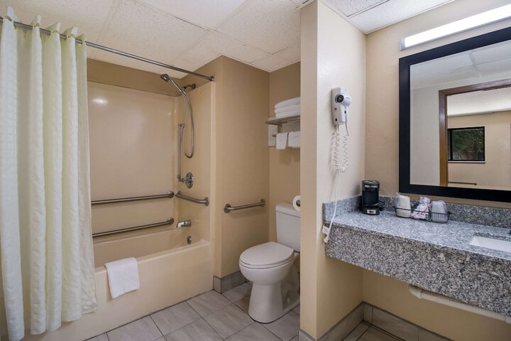 Econo Lodge Martin