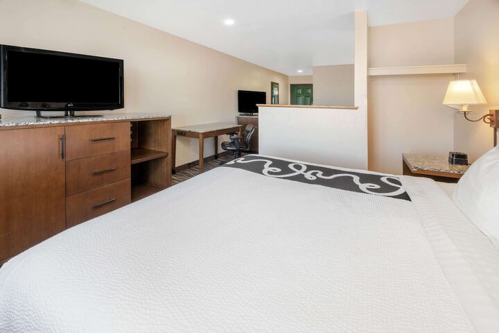 La Quinta Inn & Suites by Wyndham Belgrade - Bozeman Airport