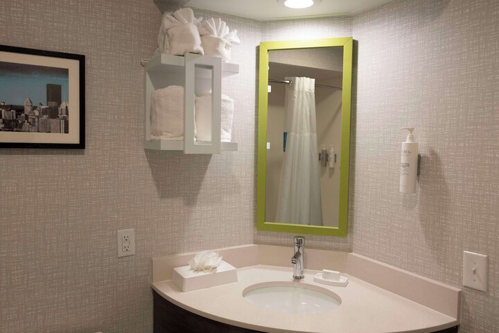 Hampton Inn Kent / Akron Area