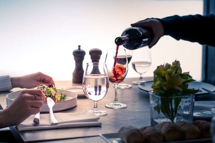 Dining 84 of 128