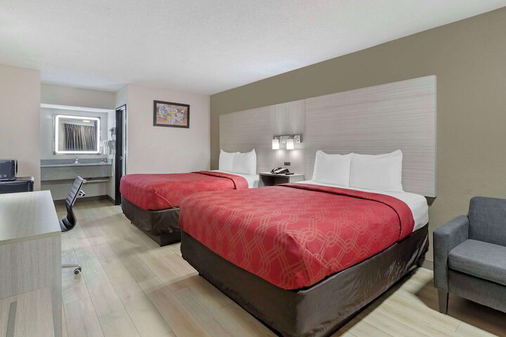 Room 13 of 29