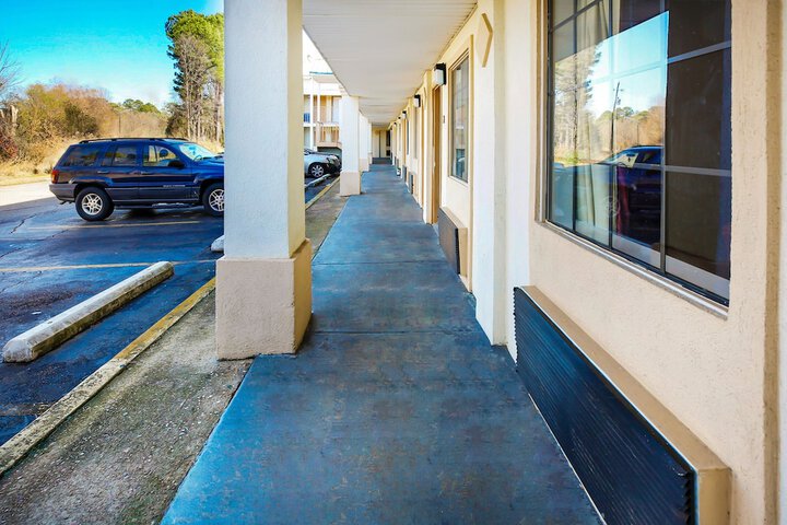 Property Grounds 26 of 27