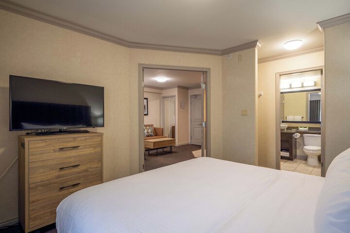 Room 47 of 68