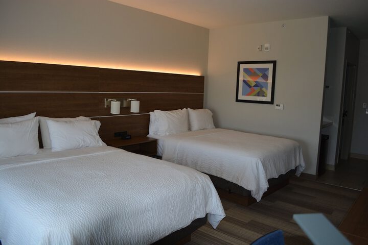 Room 19 of 49