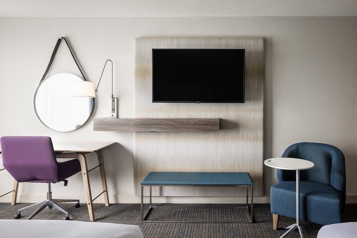 Room 14 of 44
