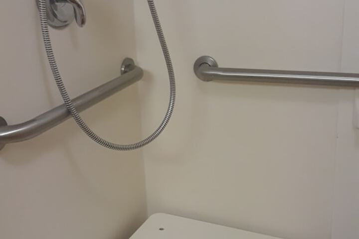 Room 42 of 75