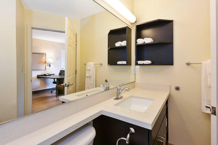 Candlewood Suites Rocky Mount by IHG