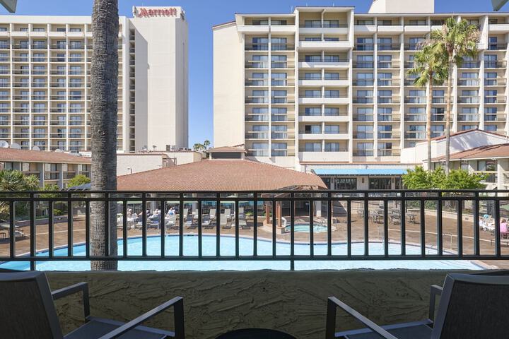 Pool 4 of 108
