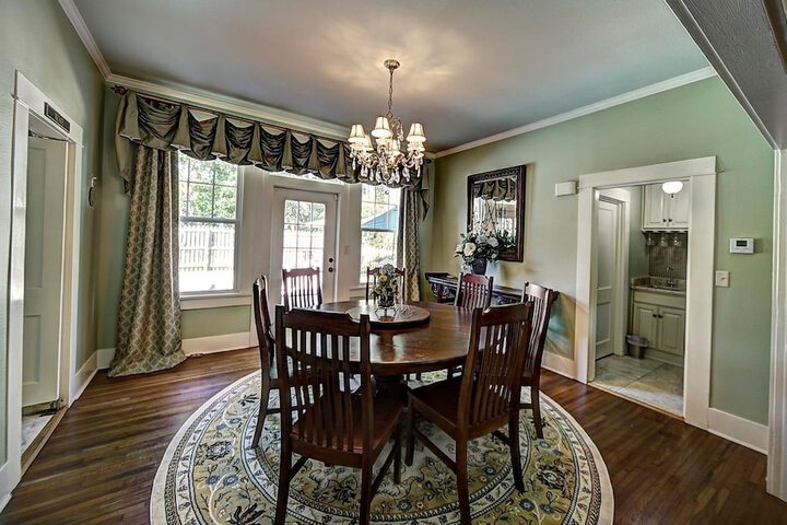 The Good House B & B