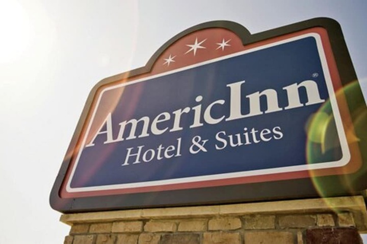 Hotel 2 of 24