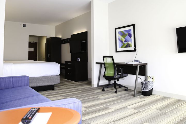 Room 18 of 57