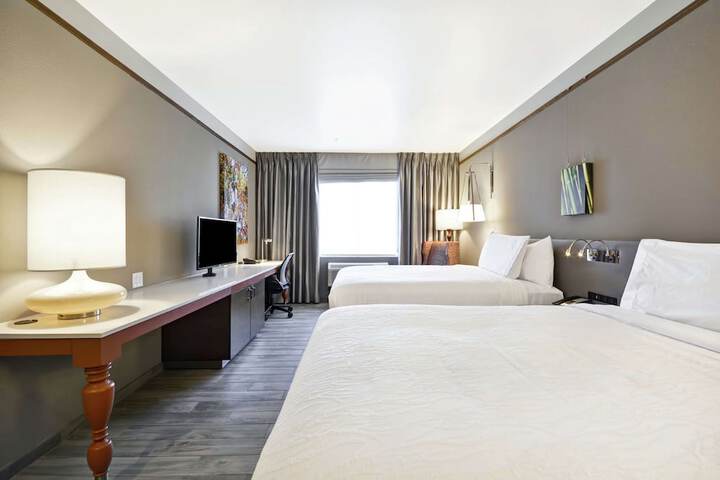 Room 8 of 38