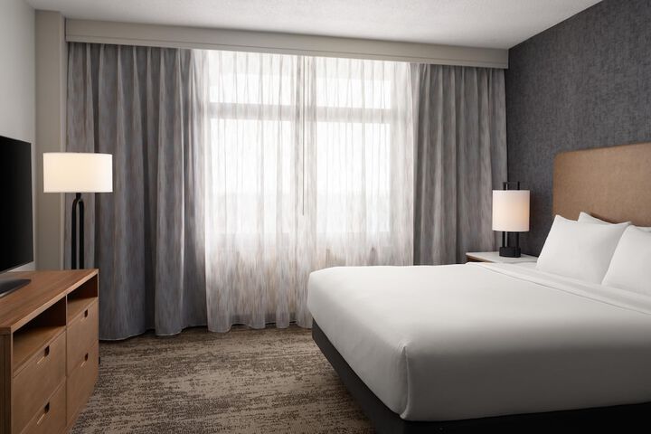 Embassy Suites by Hilton at Hot Springs Convention Center