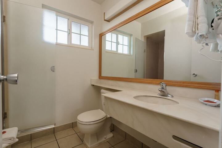 Riverfront Inn Roseburg