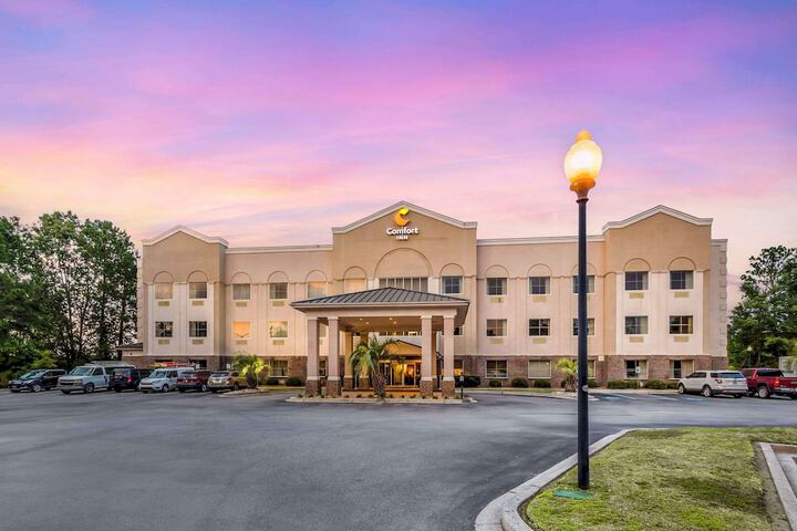 Hotel 5 of 35