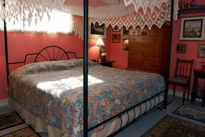 Room 15 of 21