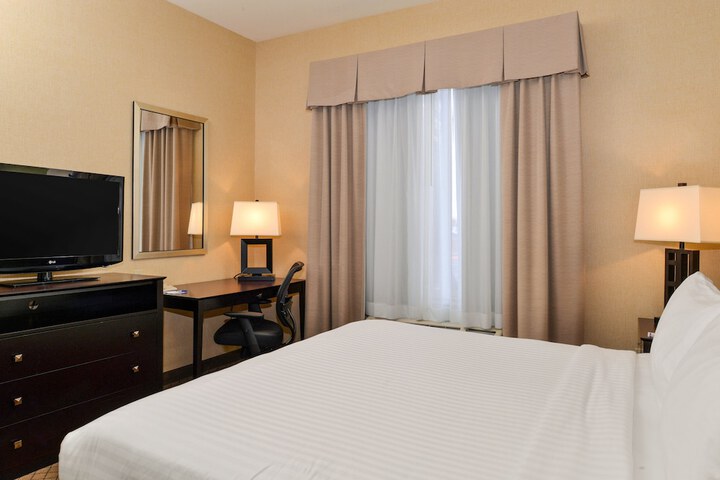 Room 34 of 86
