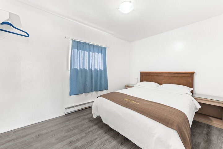 Room 19 of 27