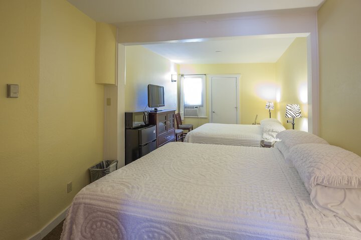 Room 158 of 187