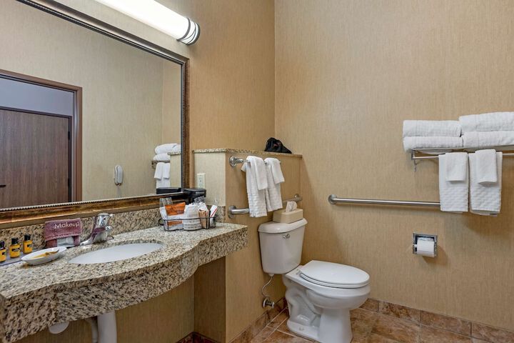 Room 18 of 39