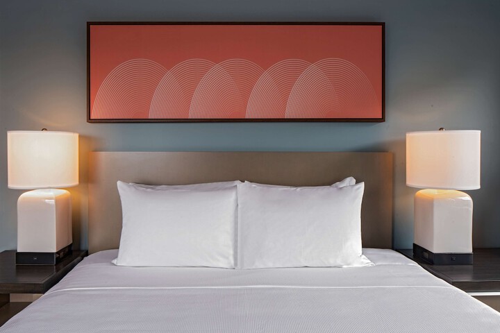 Hyatt House Indianapolis Downtown