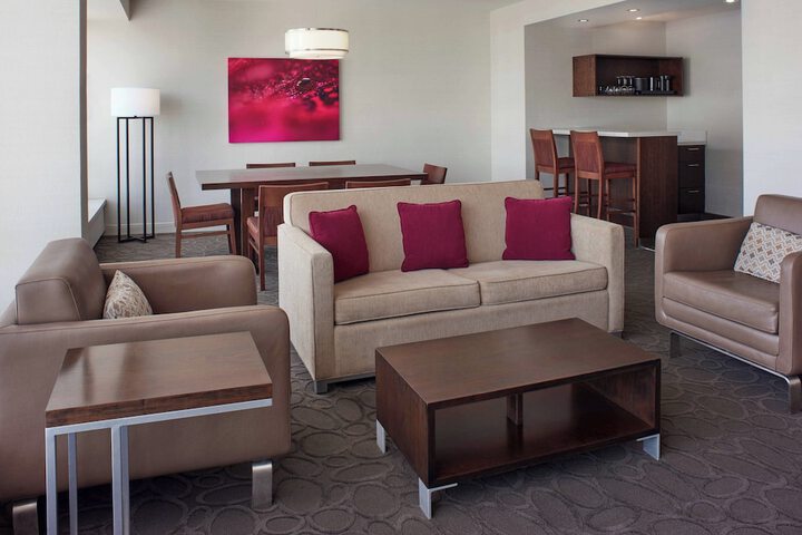 Delta Hotels by Marriott Ottawa City Centre