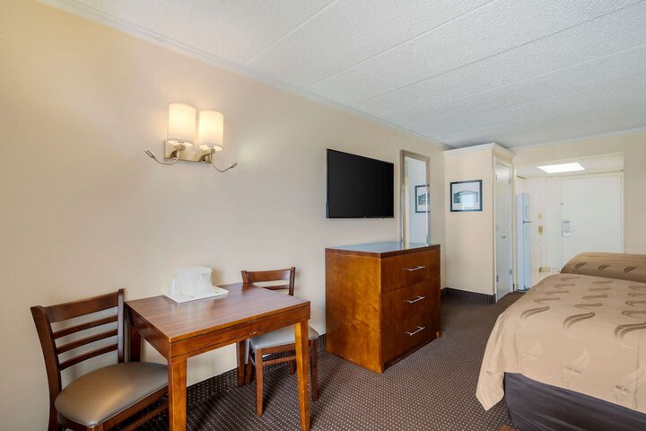 Room 29 of 56