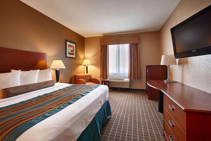 Room 13 of 21
