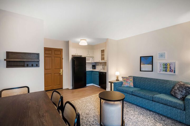 Sonesta ES Suites Denver South Park Meadows