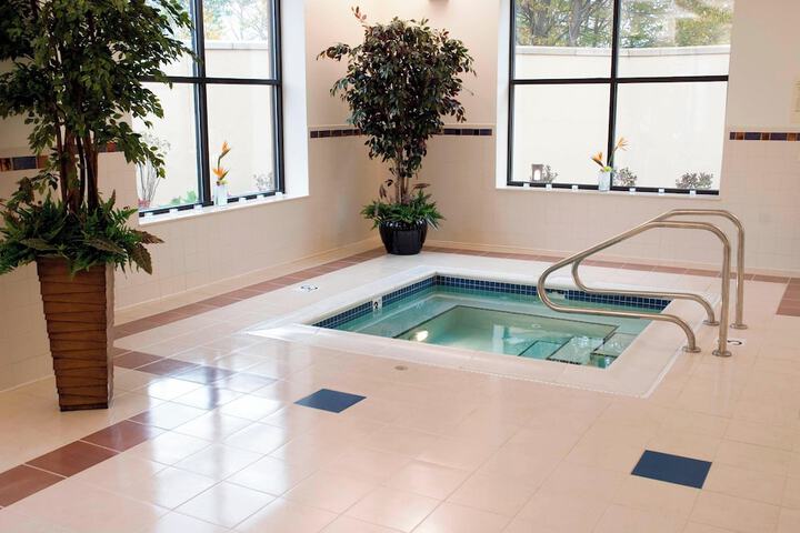 Courtyard by Marriott Canton