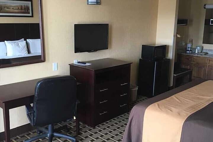 Room 30 of 44