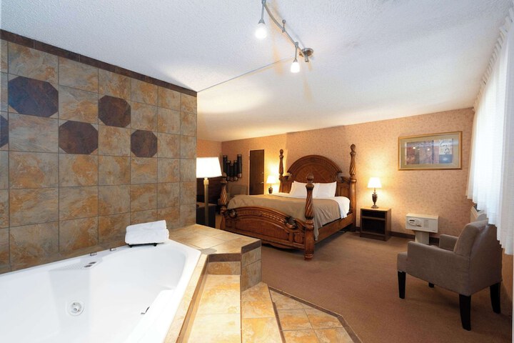 Room 14 of 46