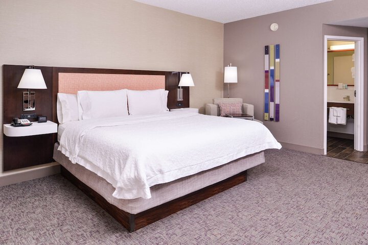 Room 18 of 60